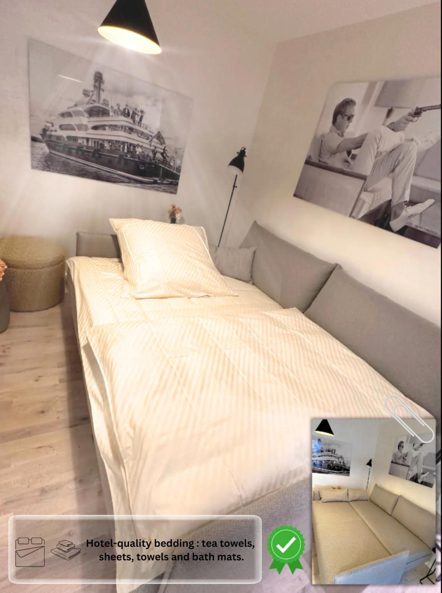 Modern Elegance In Historical City Center Трир Екстериор снимка
